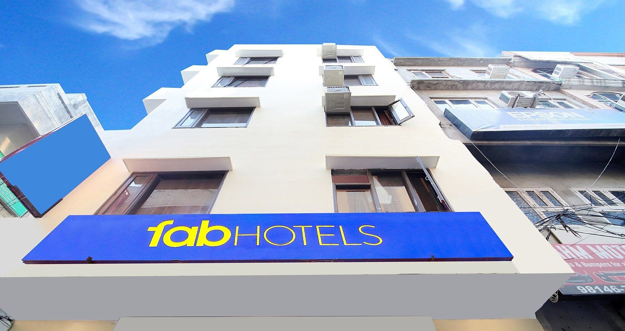 FabHotel Golden Sunrise inn