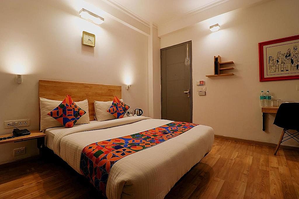 FabHotel The Glory Superior Double Room 3