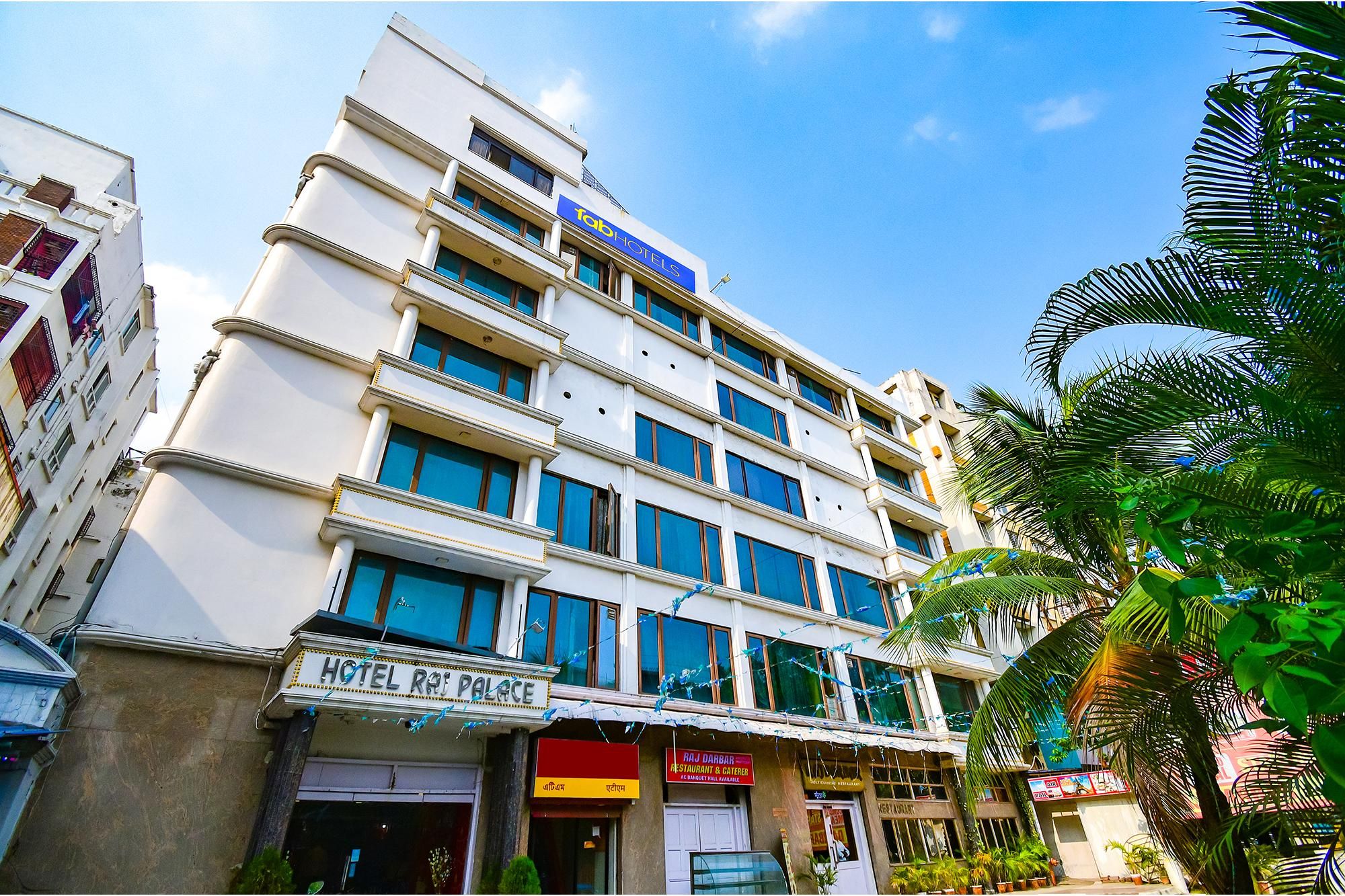 FabHotel Raj Darbar - Nr. Kolkata Airport