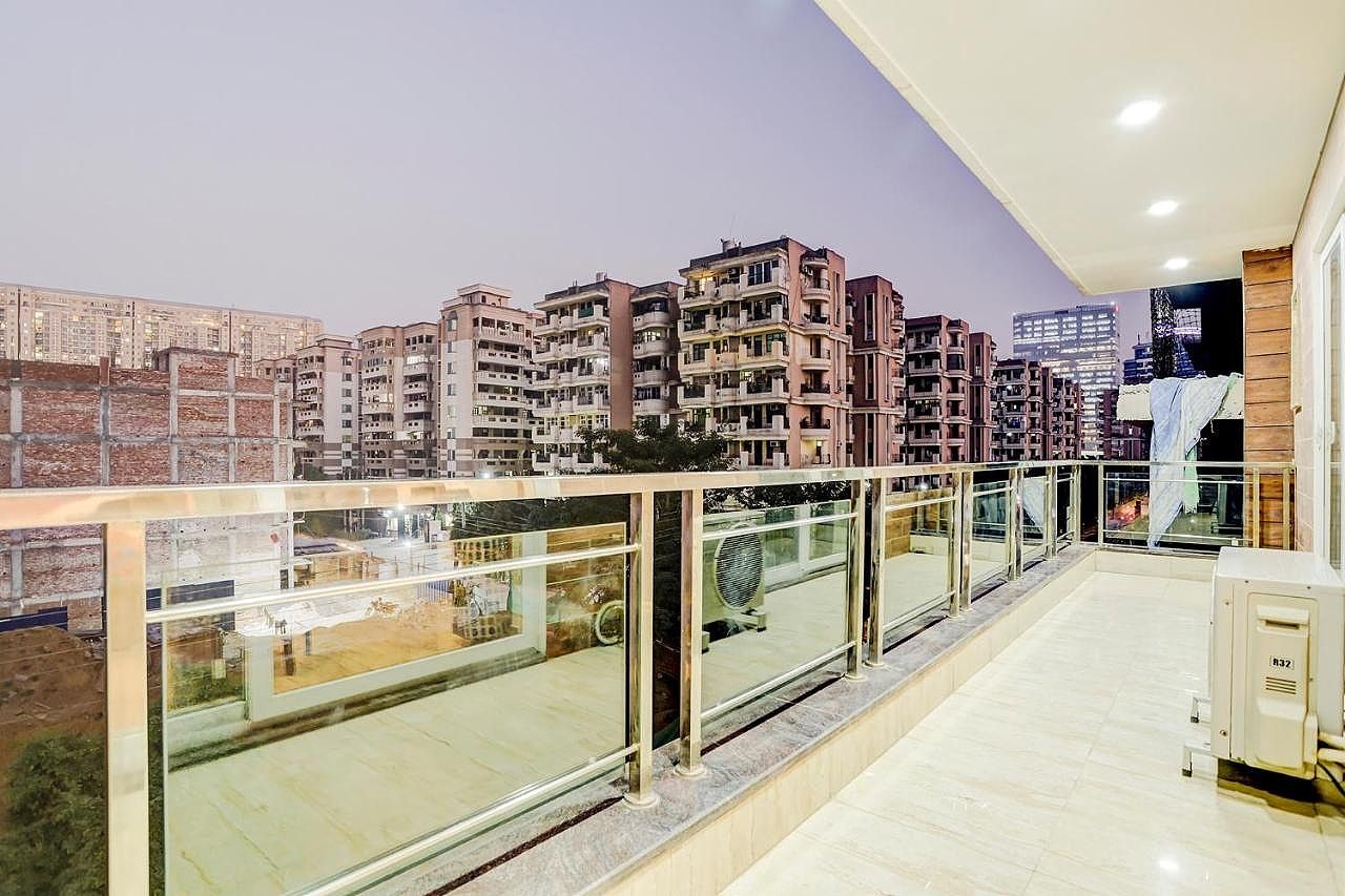 undefined Fabhotel Golf Inn Golf course Road Gurugram 8