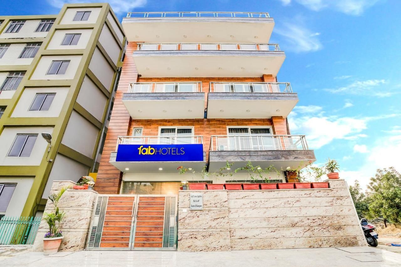 undefined Fabhotel Golf Inn Golf course Road Gurugram 6