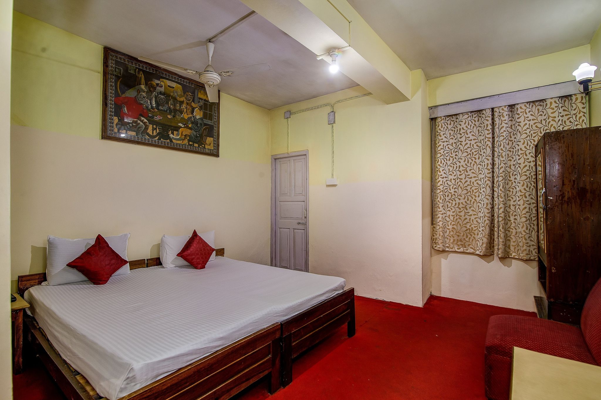 Deluxe Room Summer Special