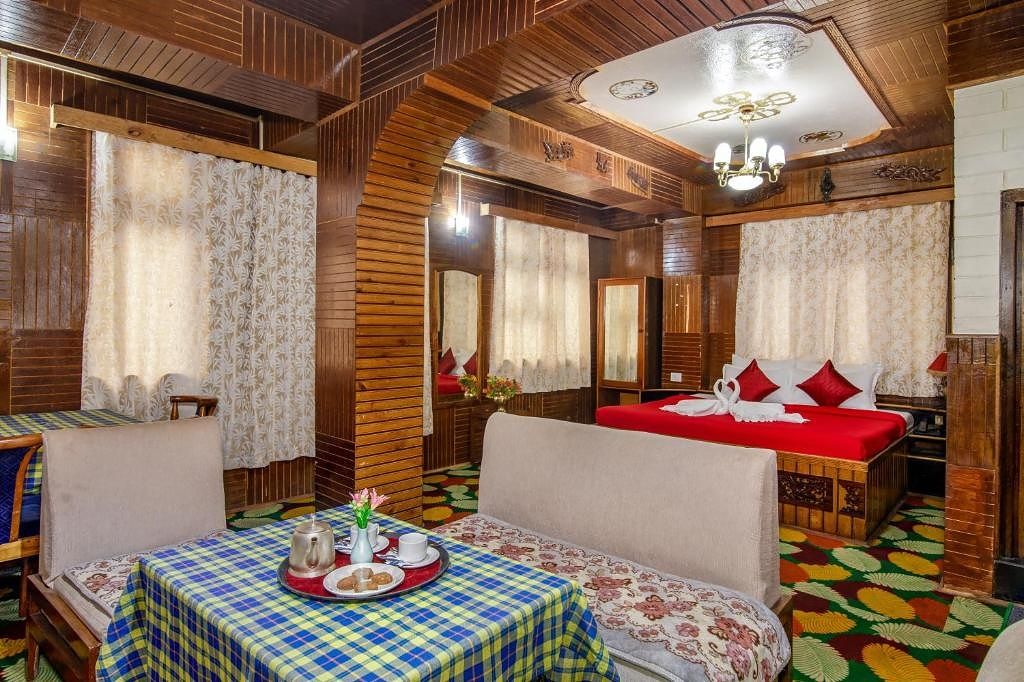 Deluxe Room Summer Special