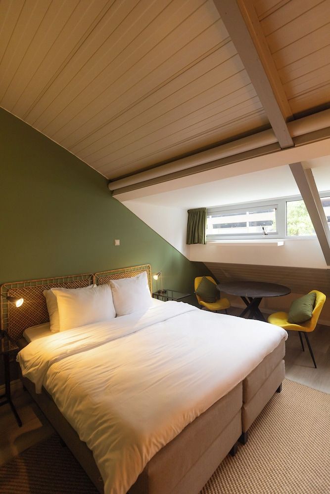 undefined H2OTEL Rotterdam 10