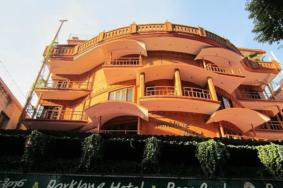 undefined Parklane Hotel 7