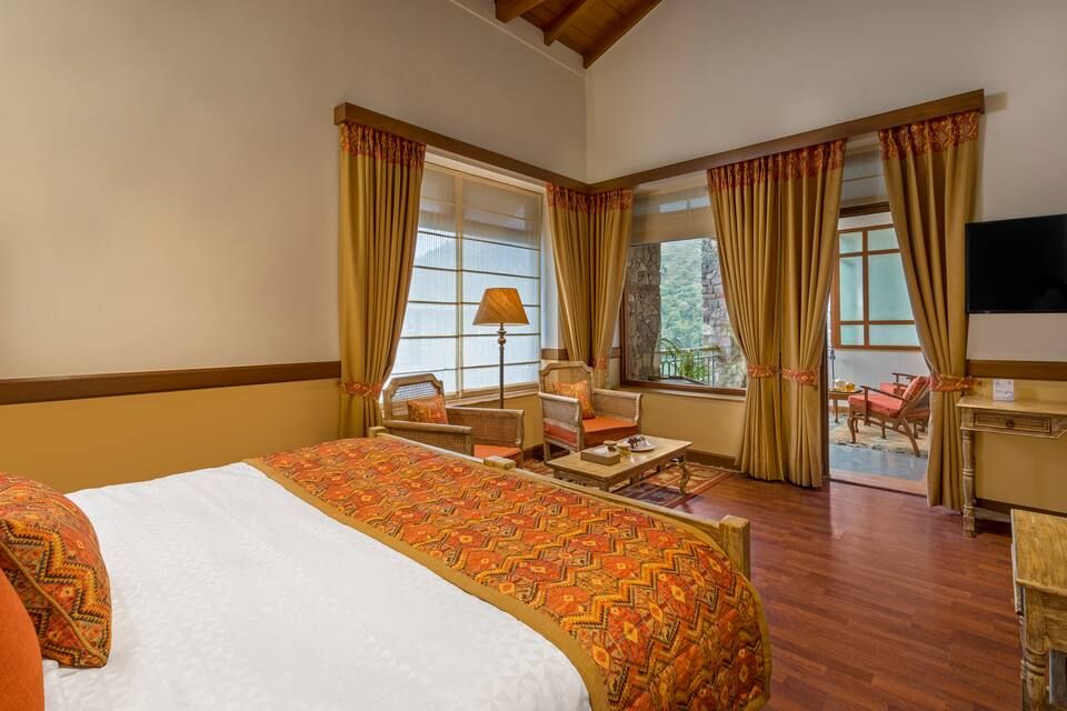 Superior Rooms(Partial view)