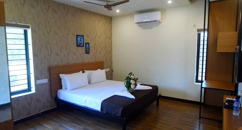 DVG Socials Cottage 3