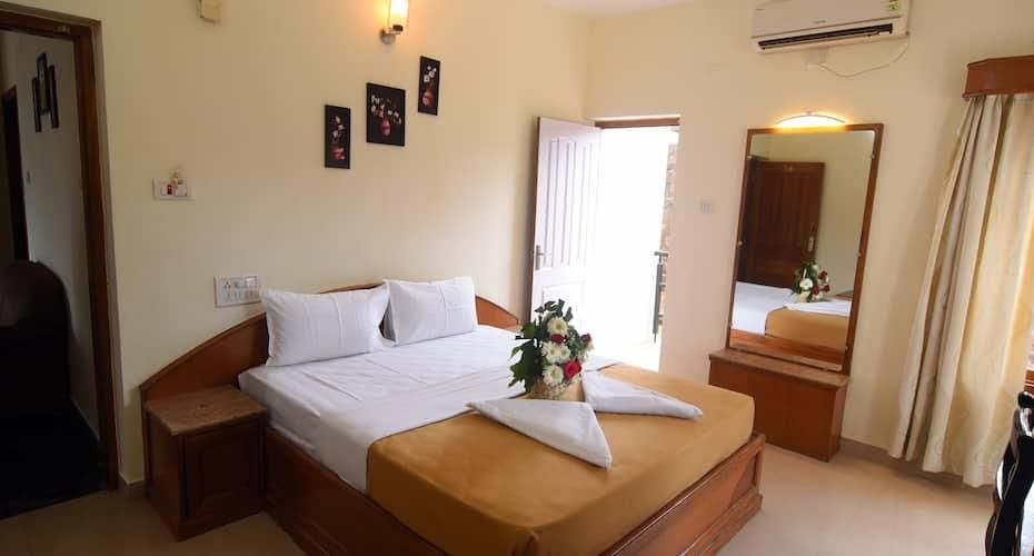 DVG Socials Premier Room