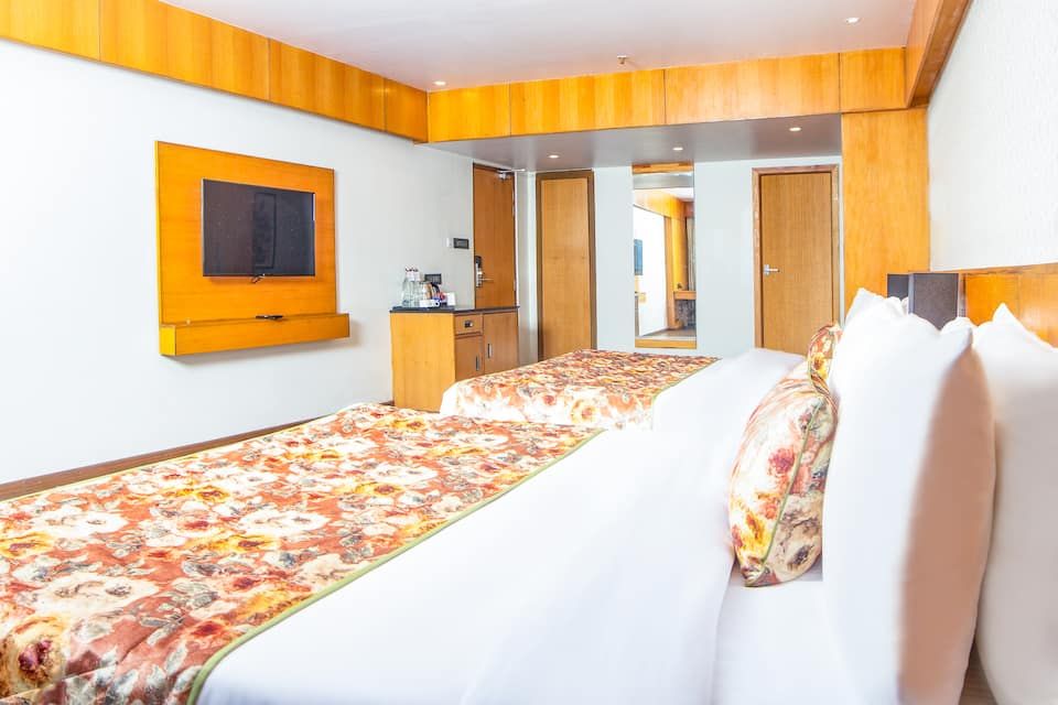 King Family Suite with View