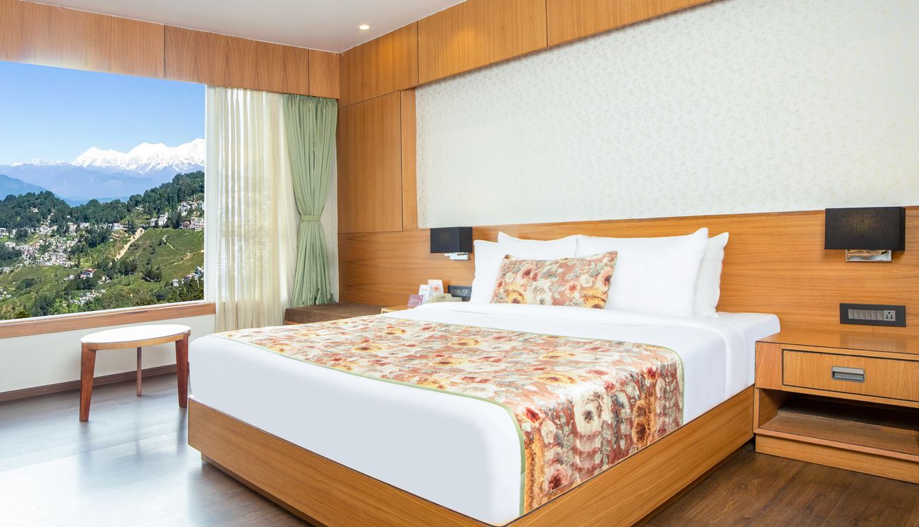 Summit Montana Suites & Spa Premium Junior Suite with Sofa Cum Bed View Room 8