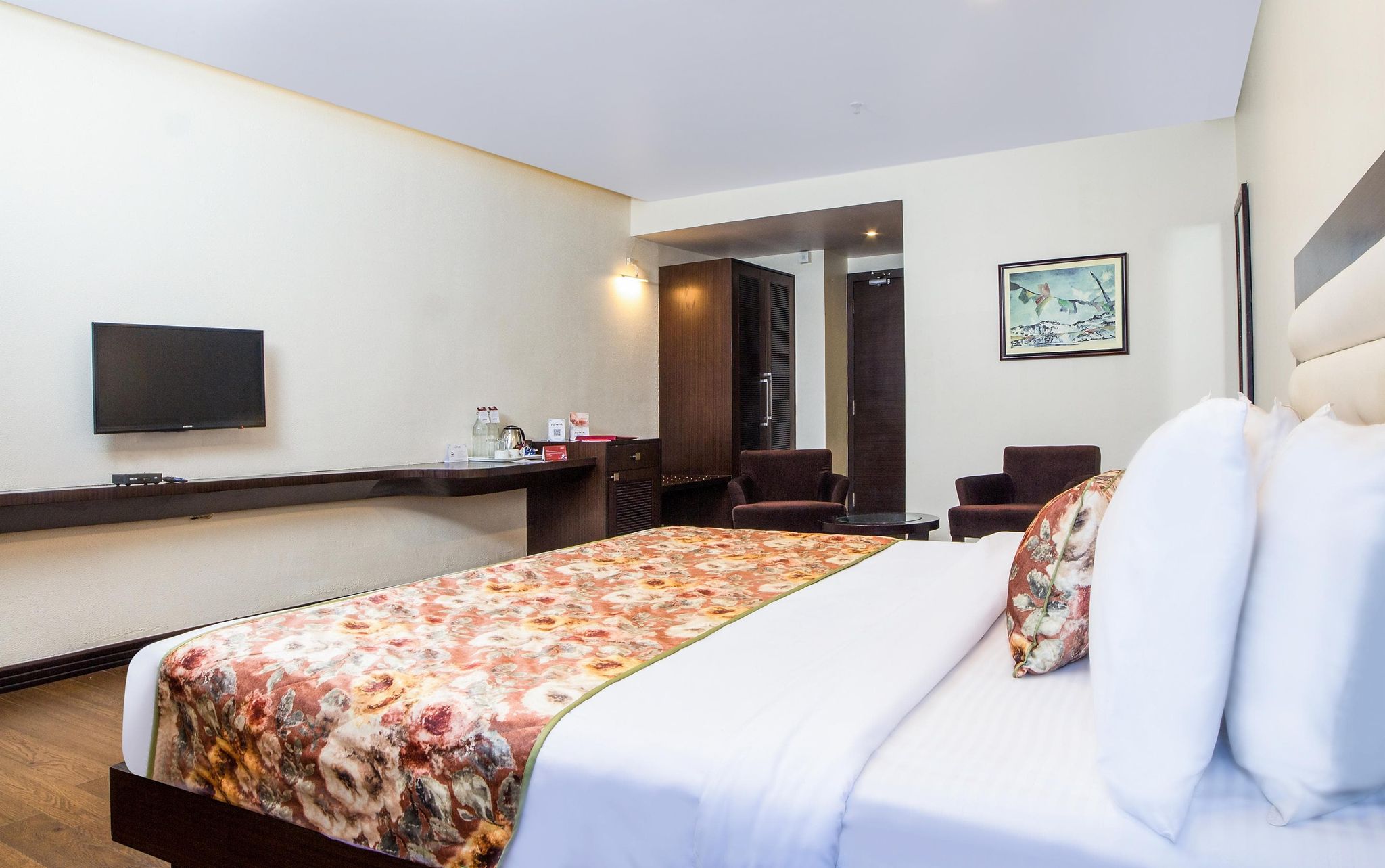 Summit Montana Suites & Spa Junior Suite Room 3