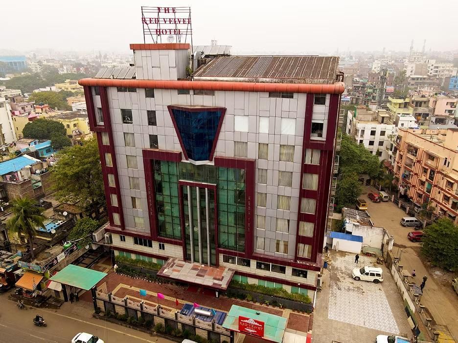 undefined The Red Velvet Hotel Samarpan 2