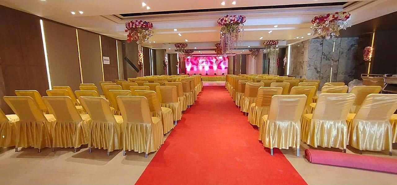 undefined Hotel The Legend 5