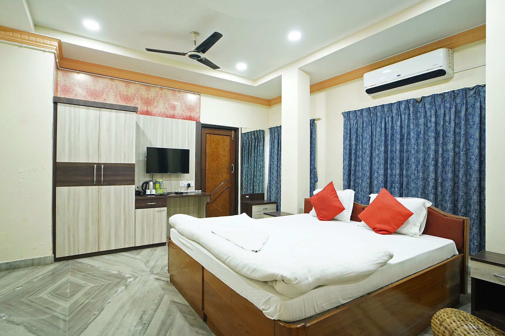 Hotel Balaka International Four Beads 4