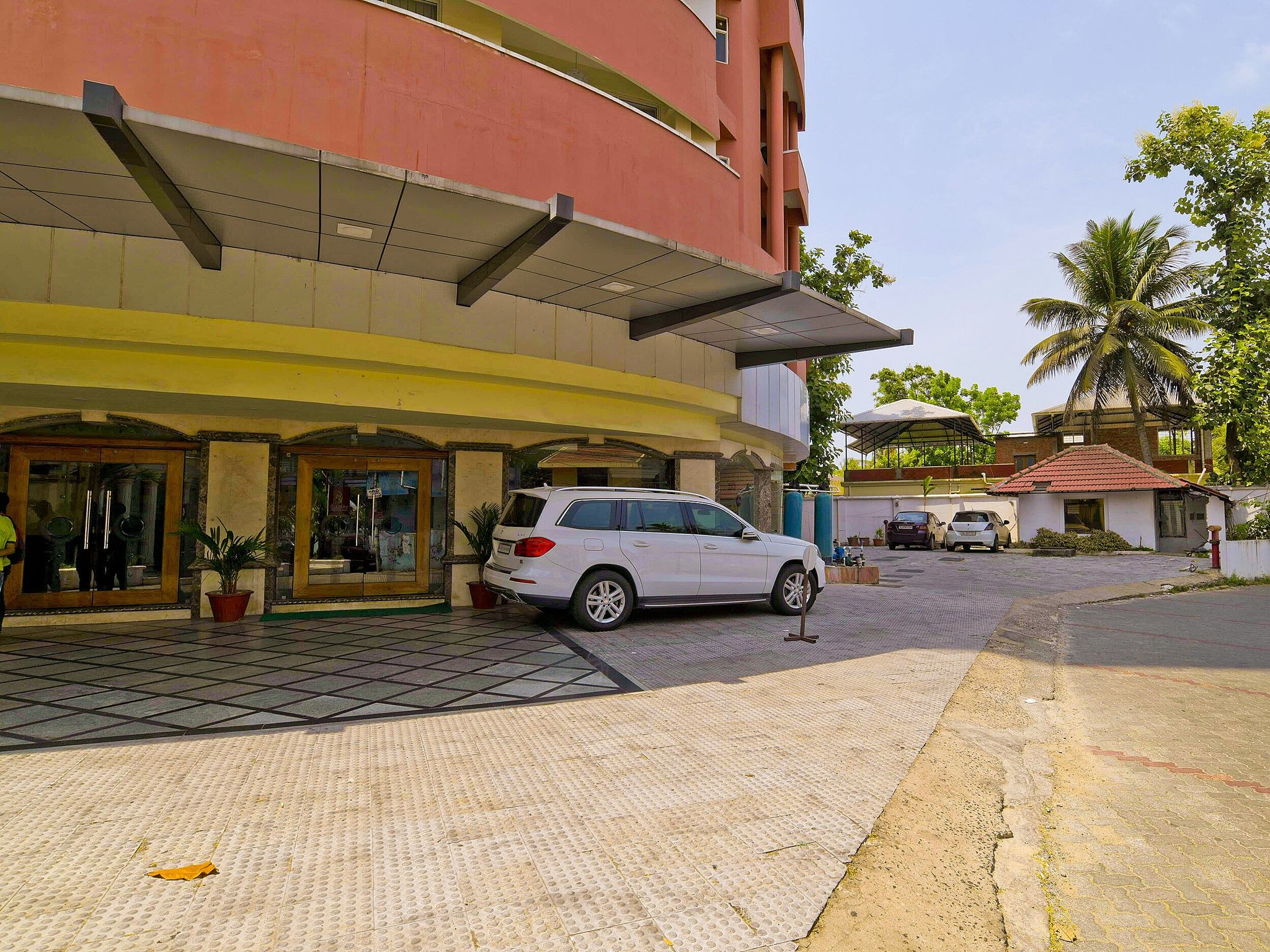 undefined Emarald Suites, Cochin 5