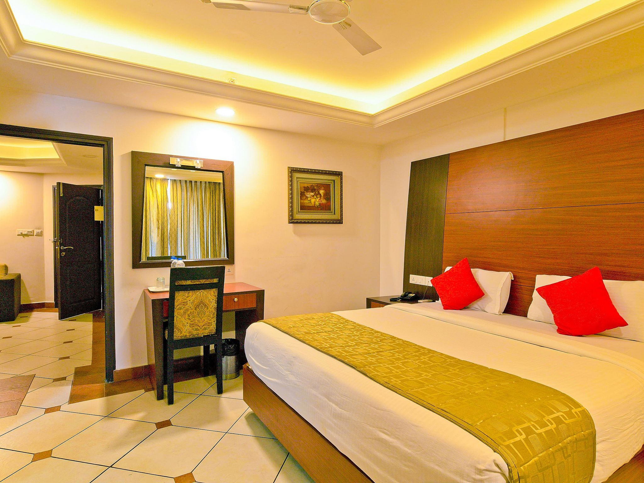 Deluxe Suite