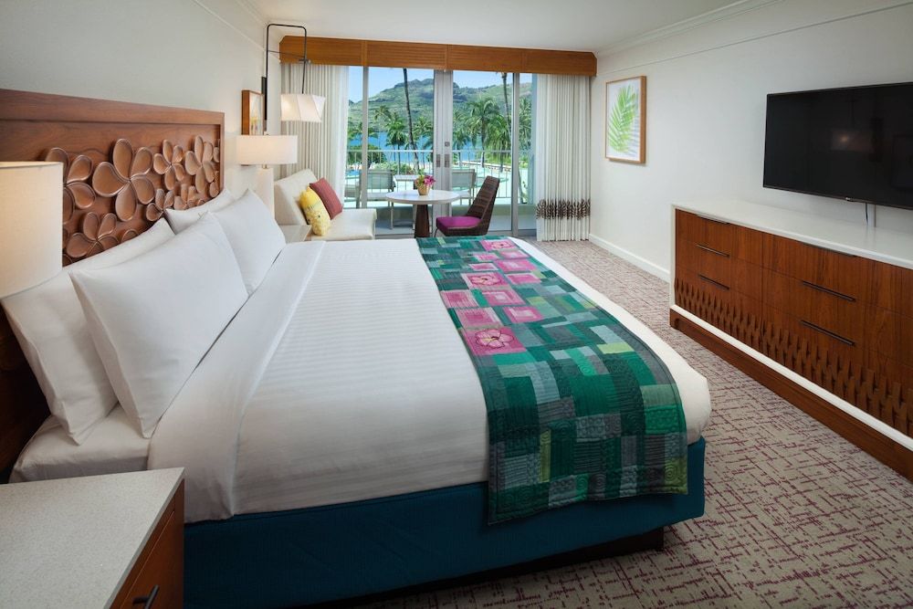 Room, 1 King Bed, Non Smoking, Ocean View (Balcony)