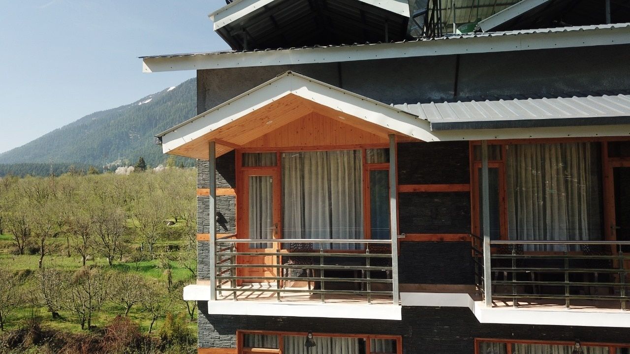 undefined Mountain Pearl 10