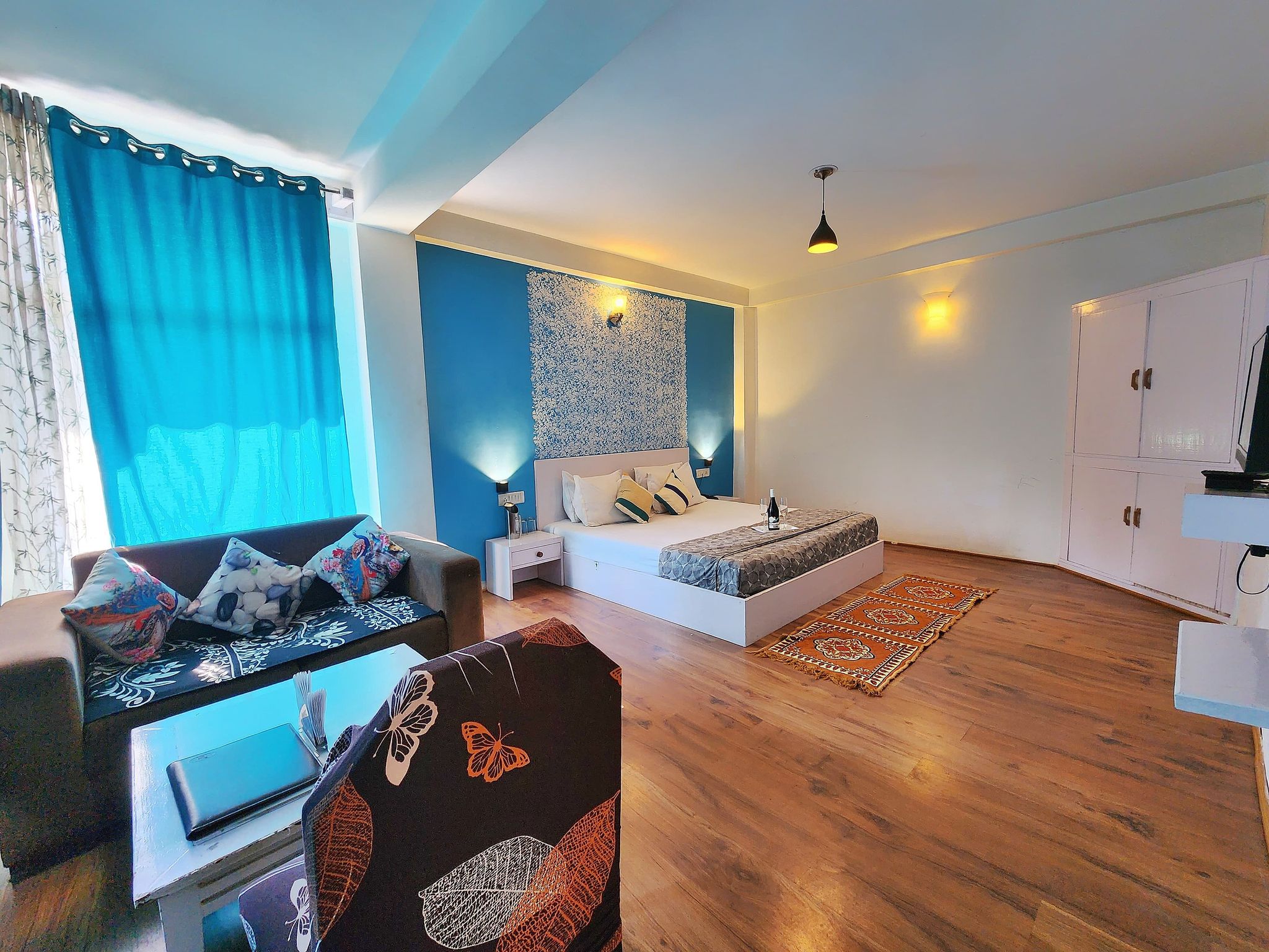 Premium Room