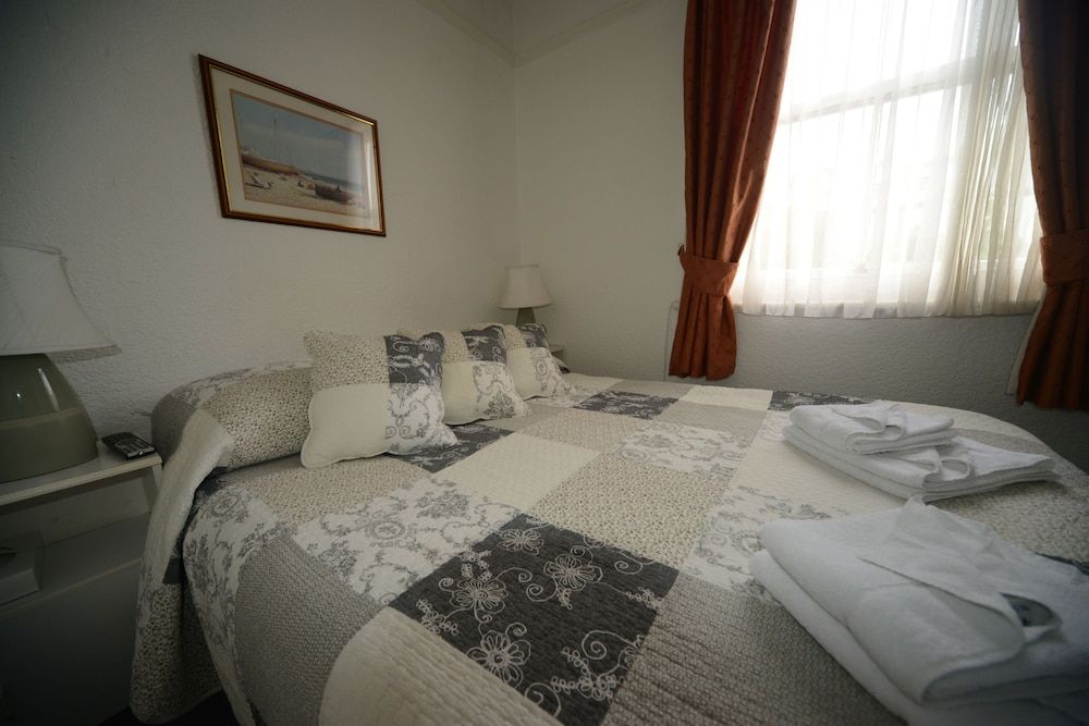 Marine View Double Room 4