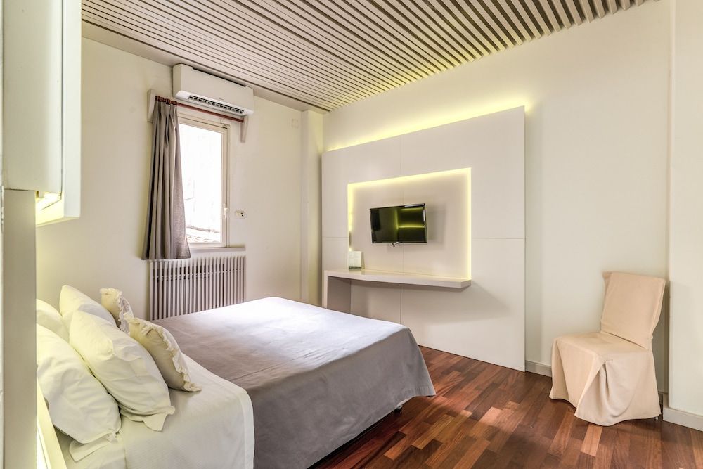 Hotel - Residence La Residenza Superior Double or Twin Room, 1 Double or 2 Twin Beds 3