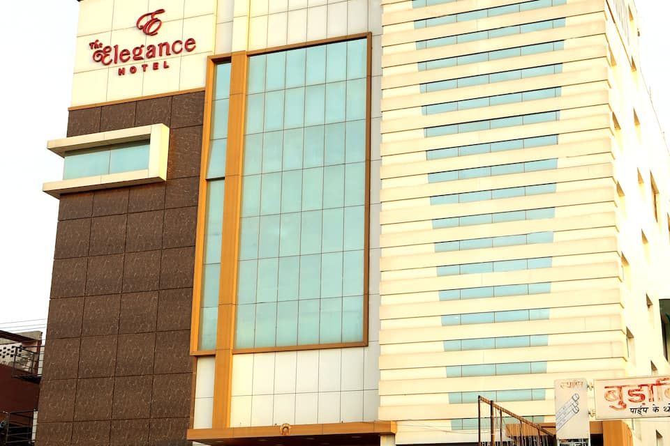 undefined The Elegance Hotel 7