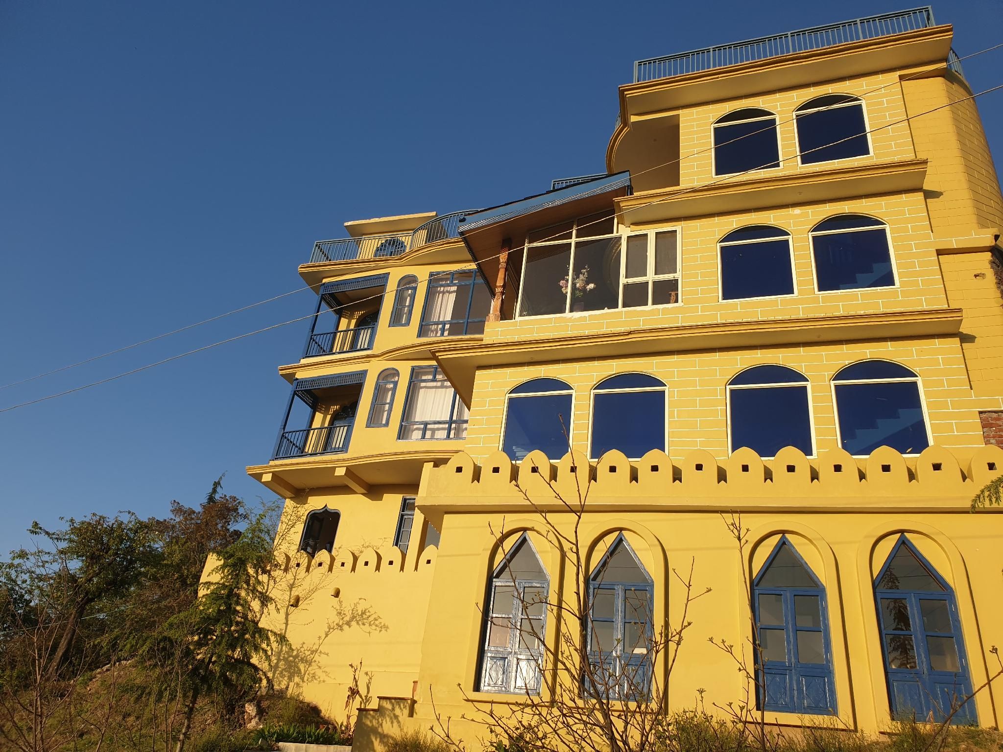 Naldehra House 
