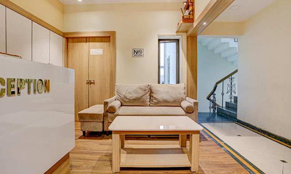 Via Heritage Palace Deluxe Room 6