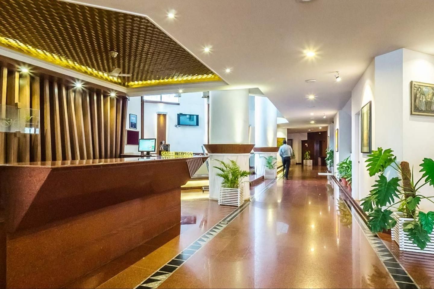 undefined THE HANS HOTEL 2