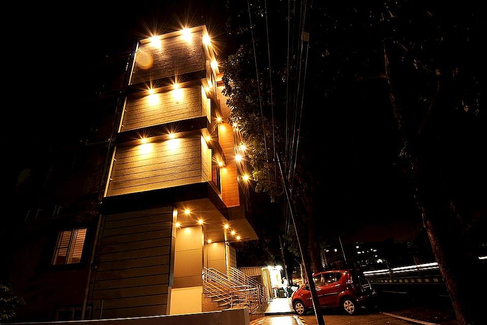 undefined MC Suites 8