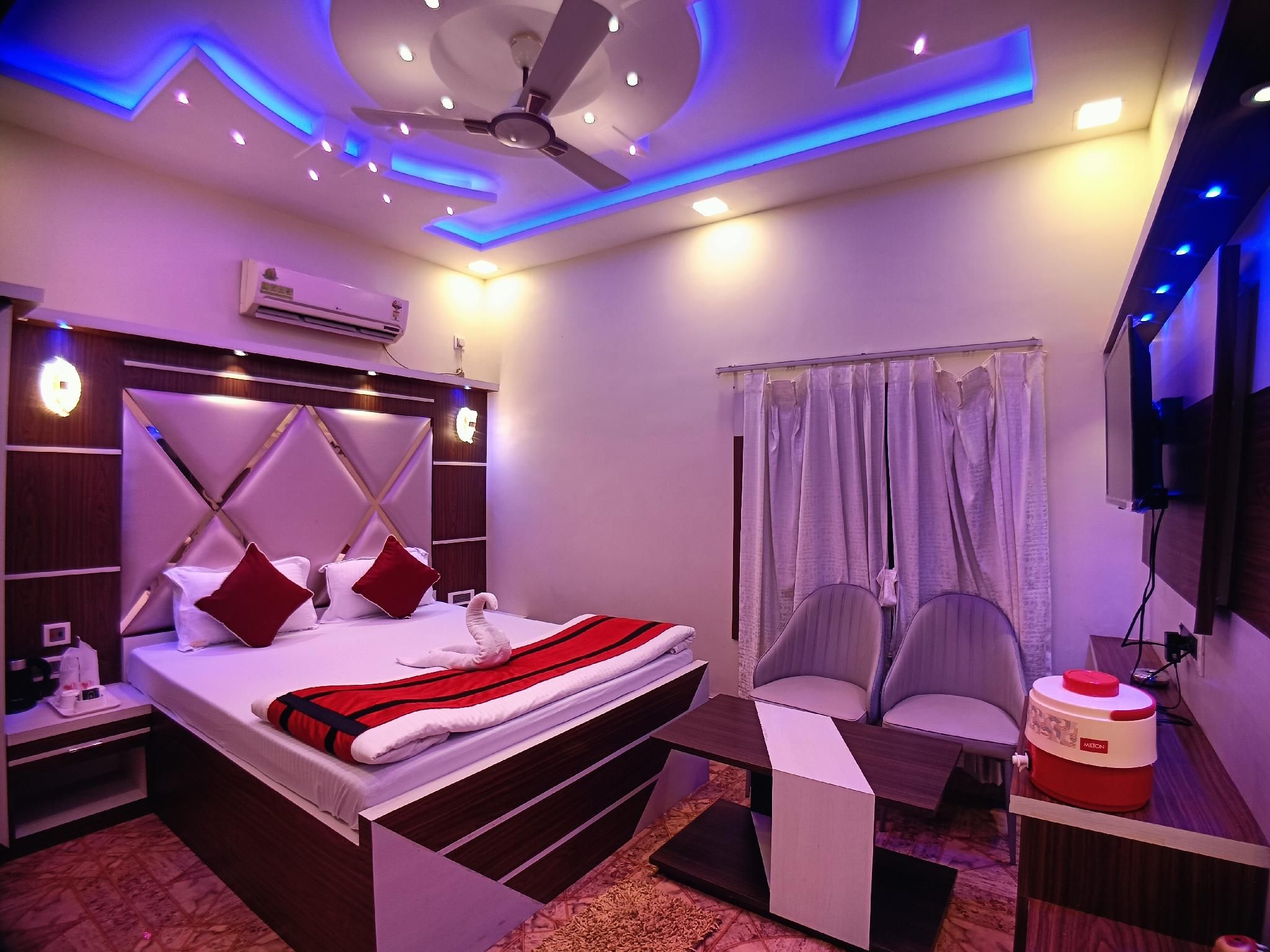Couple Room