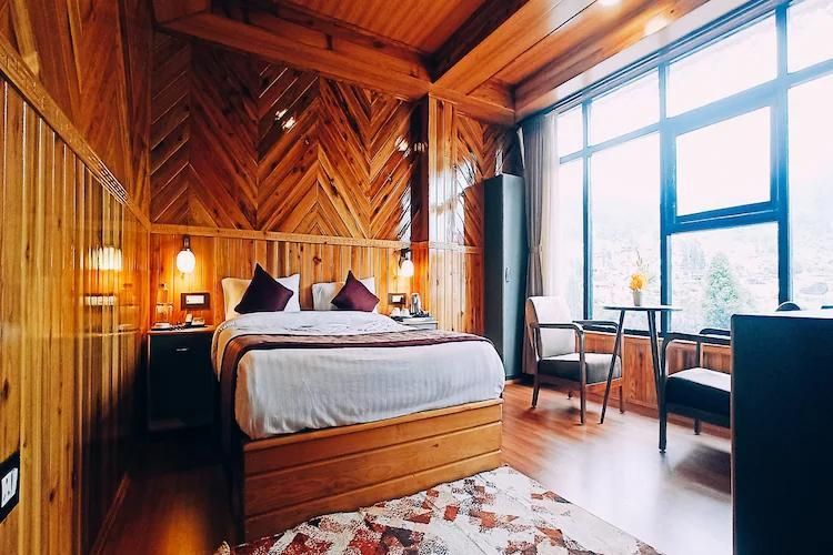 Superior View Room