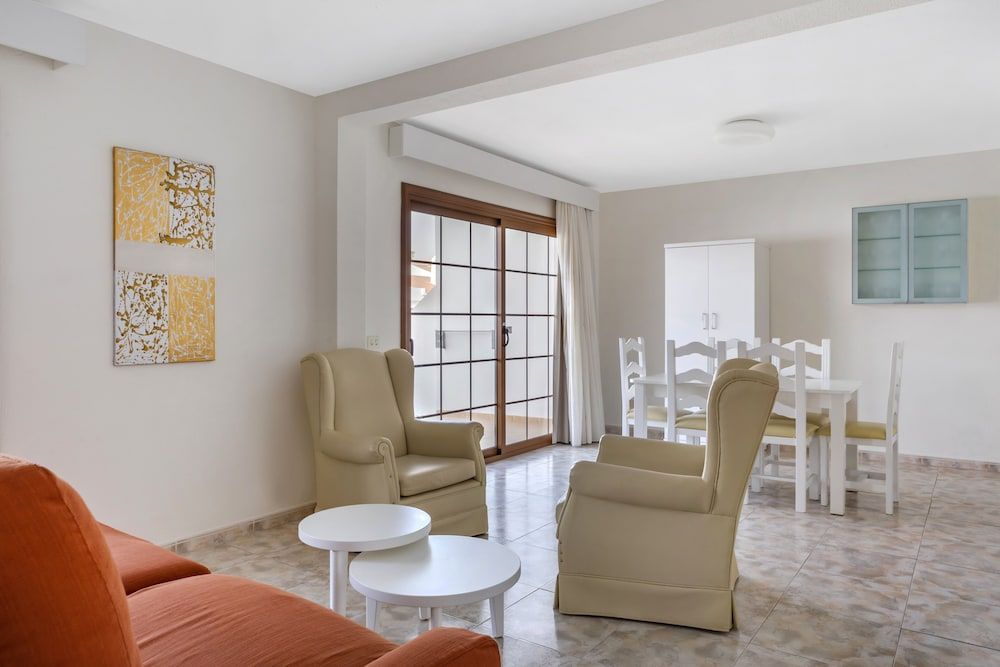 Sunset View Club Apartment, 2 Bedrooms 7