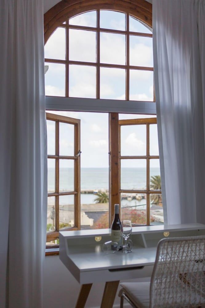 undefined Chartfield Guesthouse 3