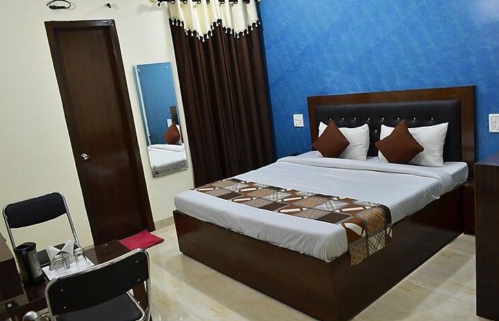 Super Deluxe Room