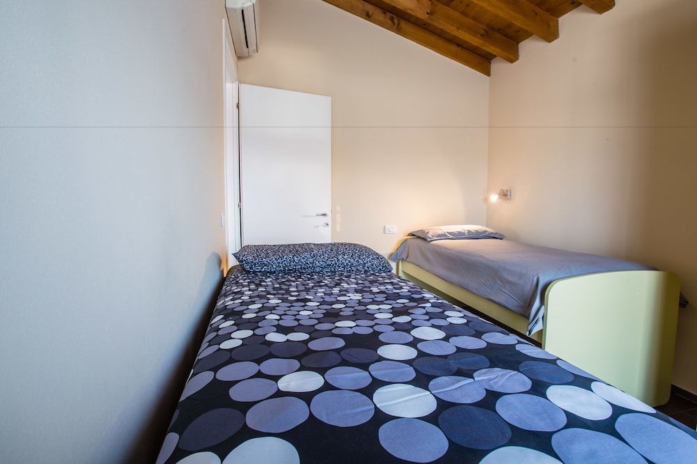 Deluxe Suite, 2 Bedrooms, Lake View