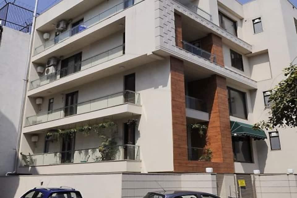 undefined C 29 Service Apartment 7