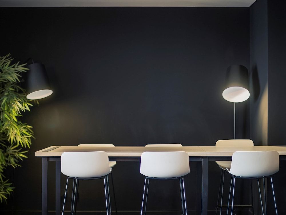 undefined Mercure Melbourne Therry Street 8