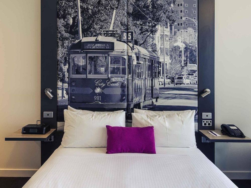 Mercure Melbourne Therry Street Studio, 1 Queen Bed 3