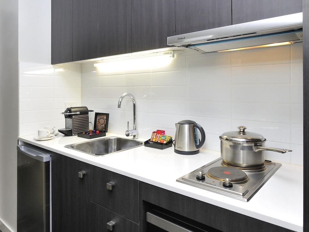 undefined Mercure Melbourne Therry Street 5