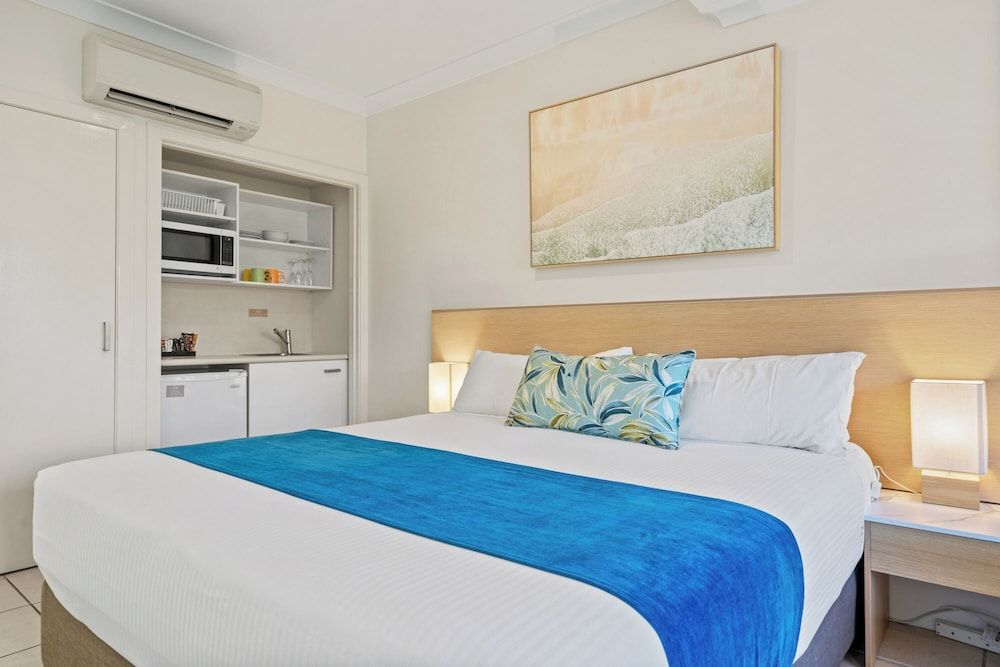 Terrigal Sails Serviced Apartments Corporate Studio