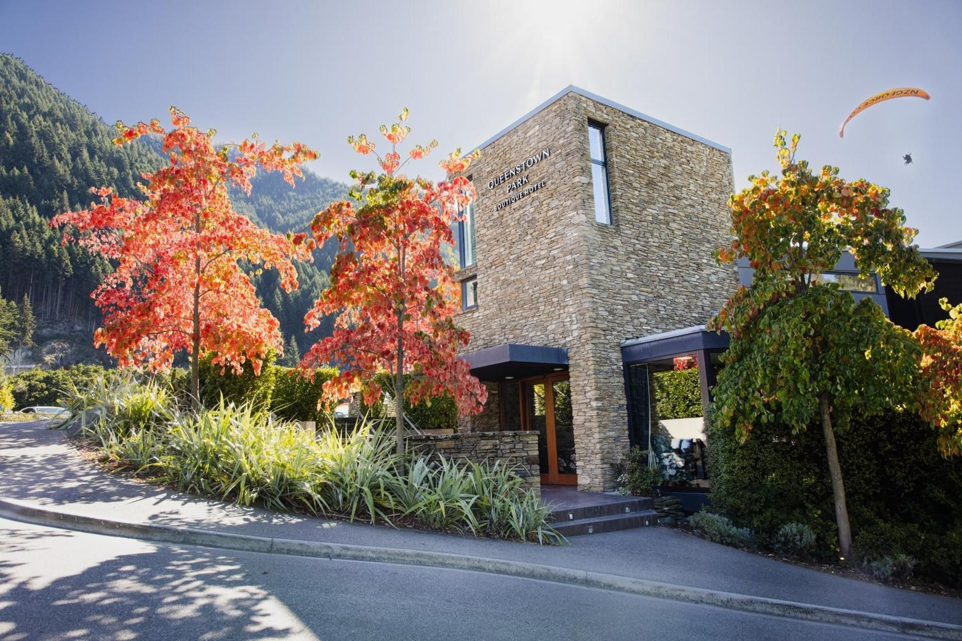 undefined Queenstown Park Boutique Hotel 3