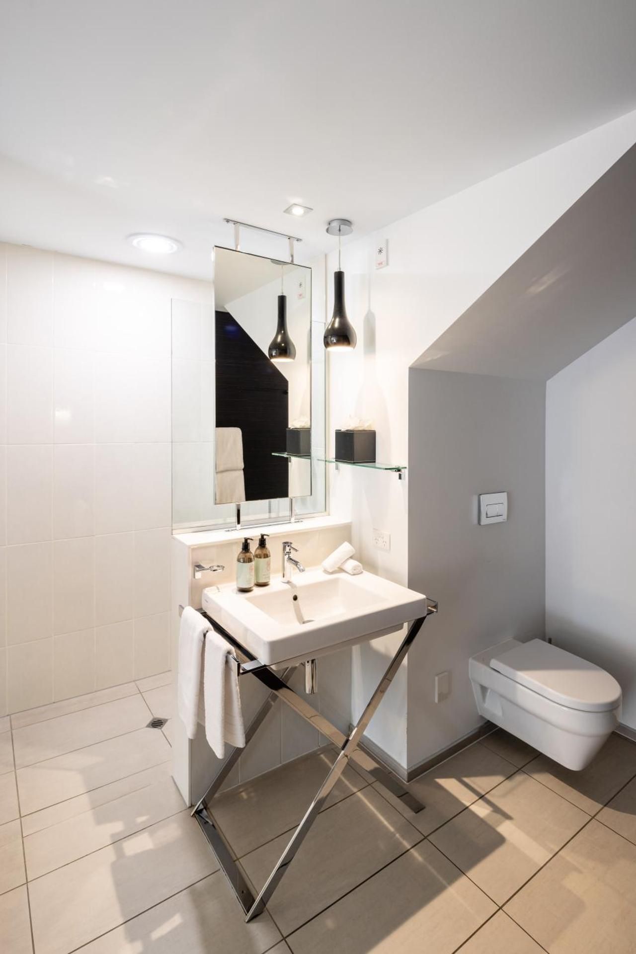 undefined Queenstown Park Boutique Hotel 8