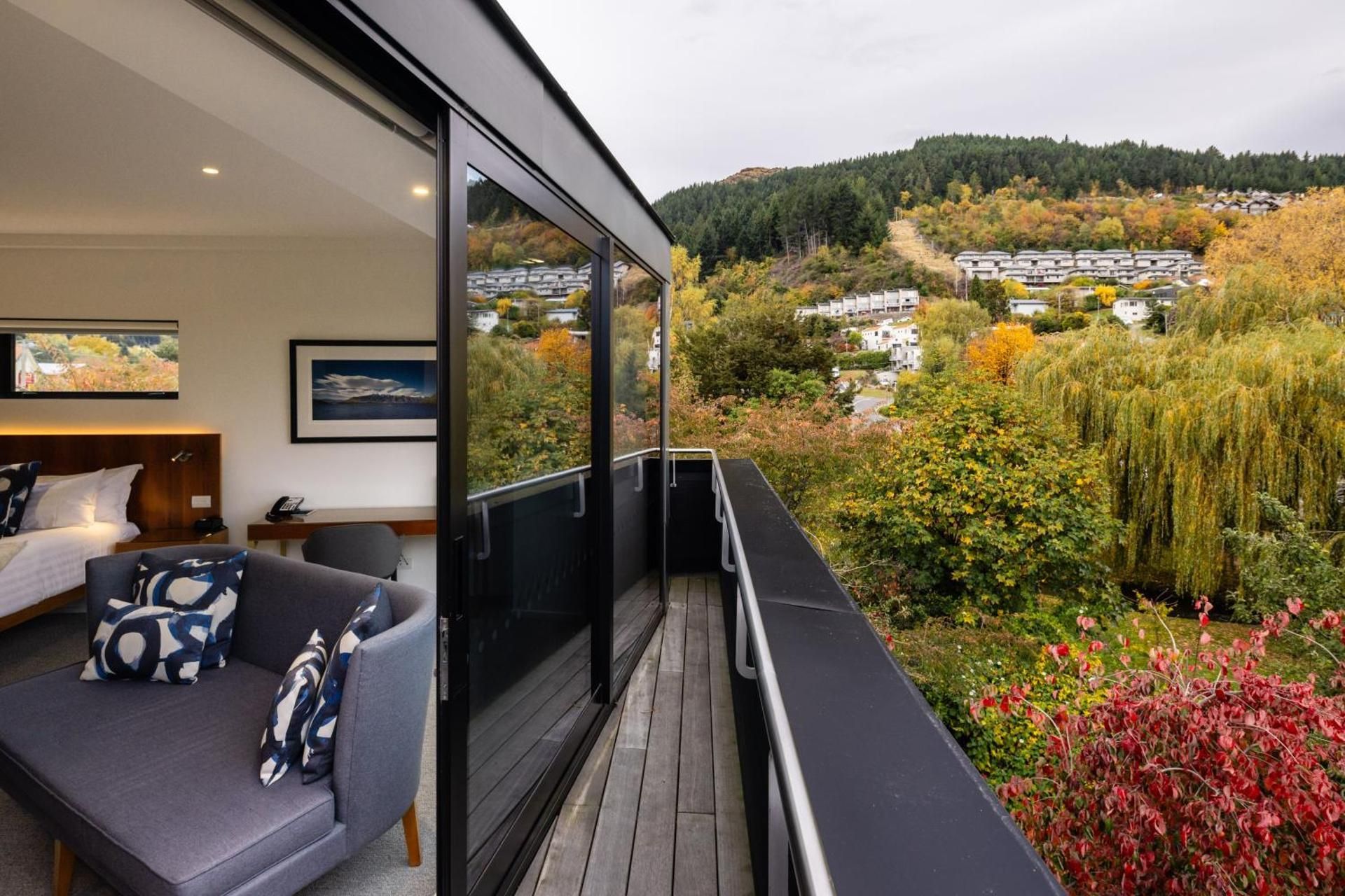Remarkables Junior Suite