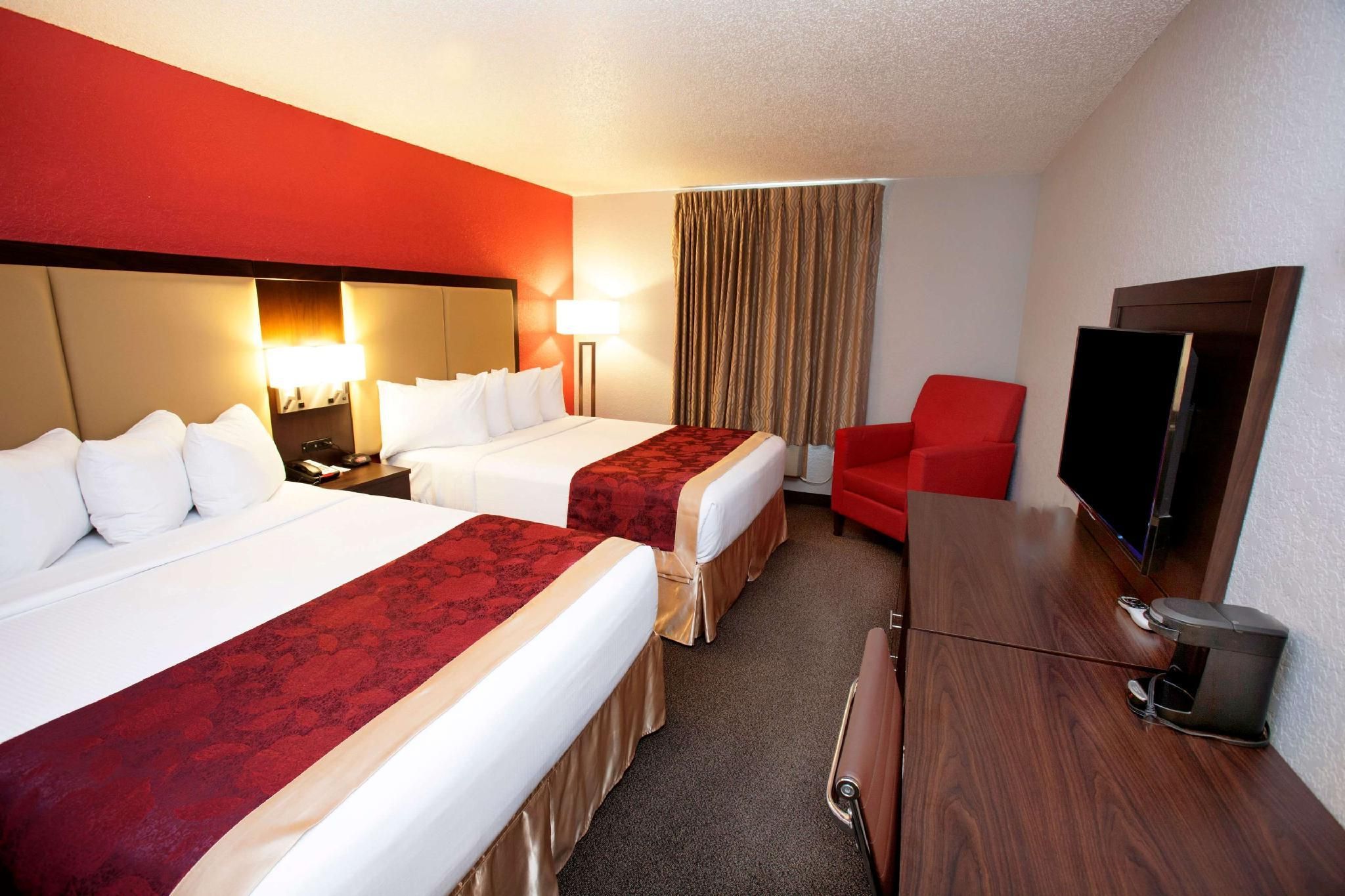2 Queen Beds Non-Smoking