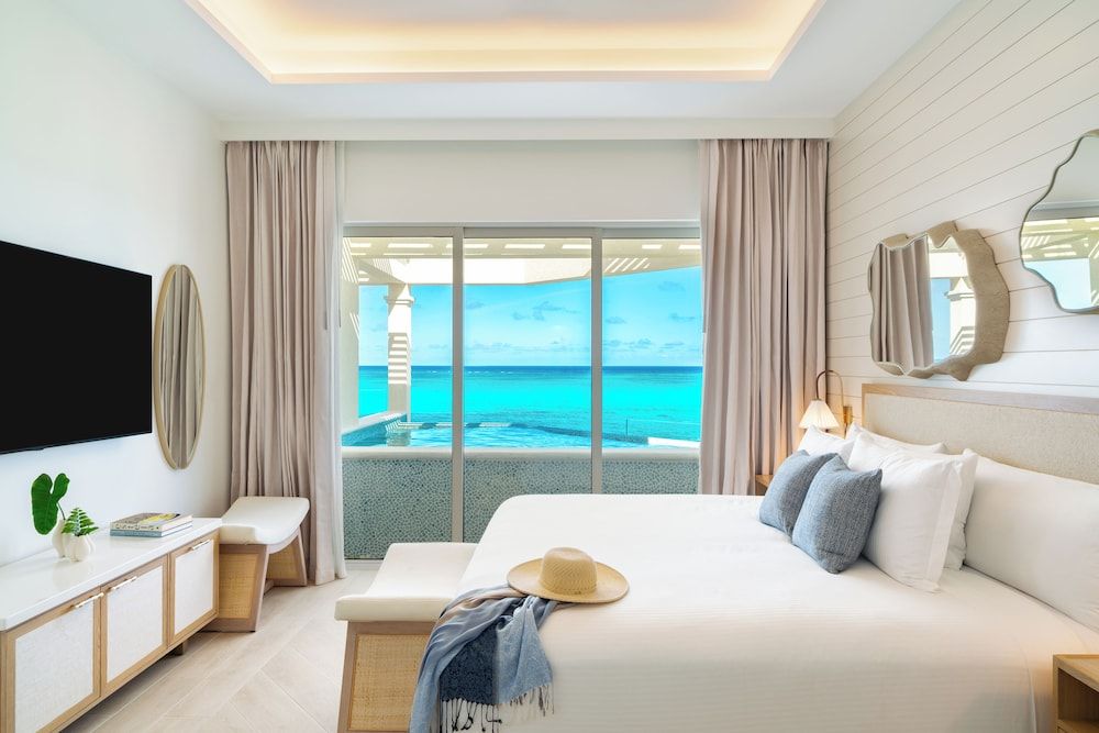 Windsong on the Reef