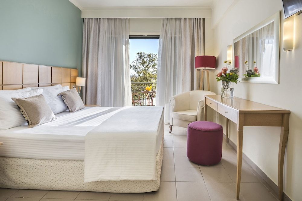 Classic Double or Twin Room