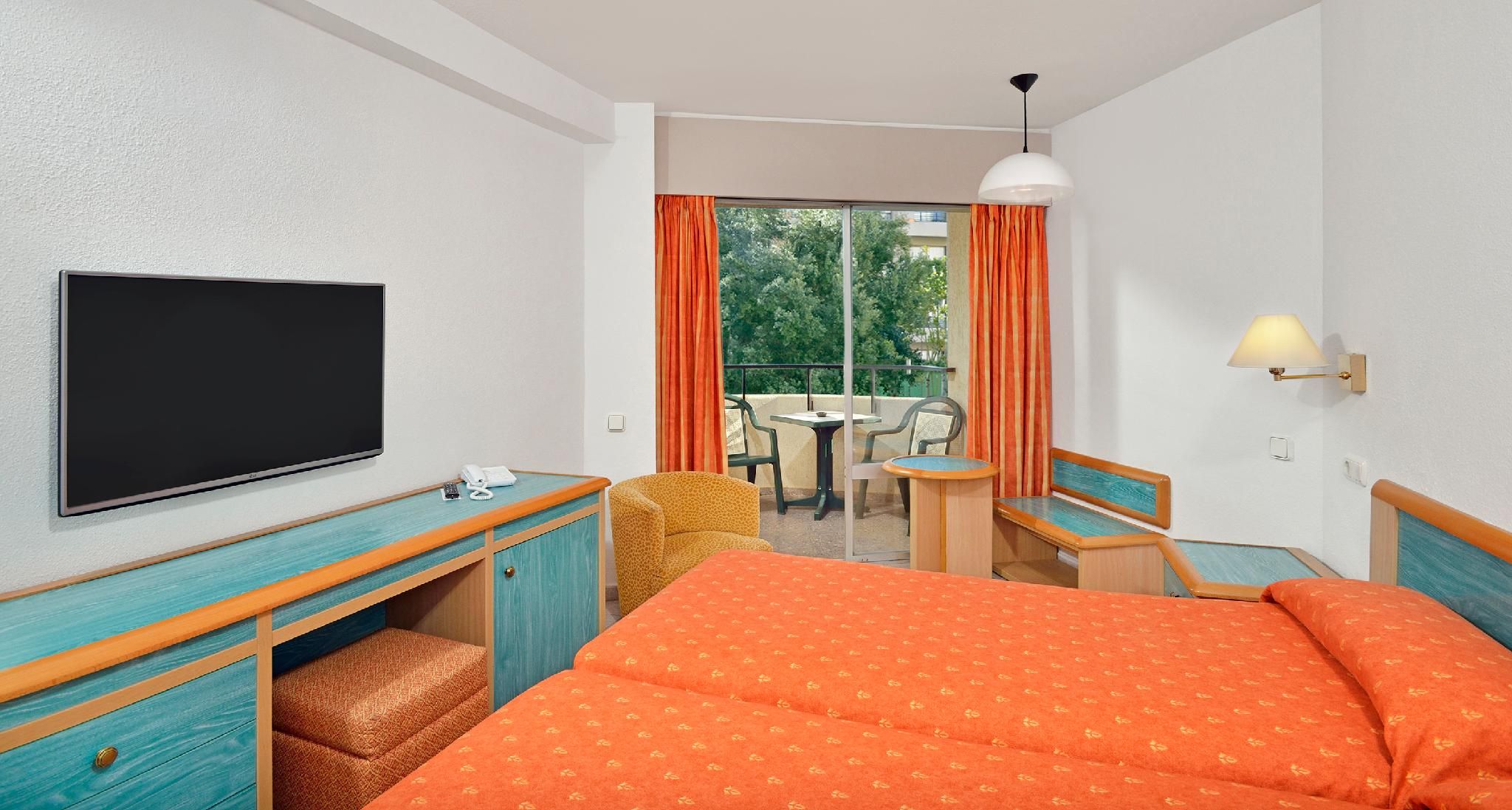 Sol Puerto Marina Economy Room