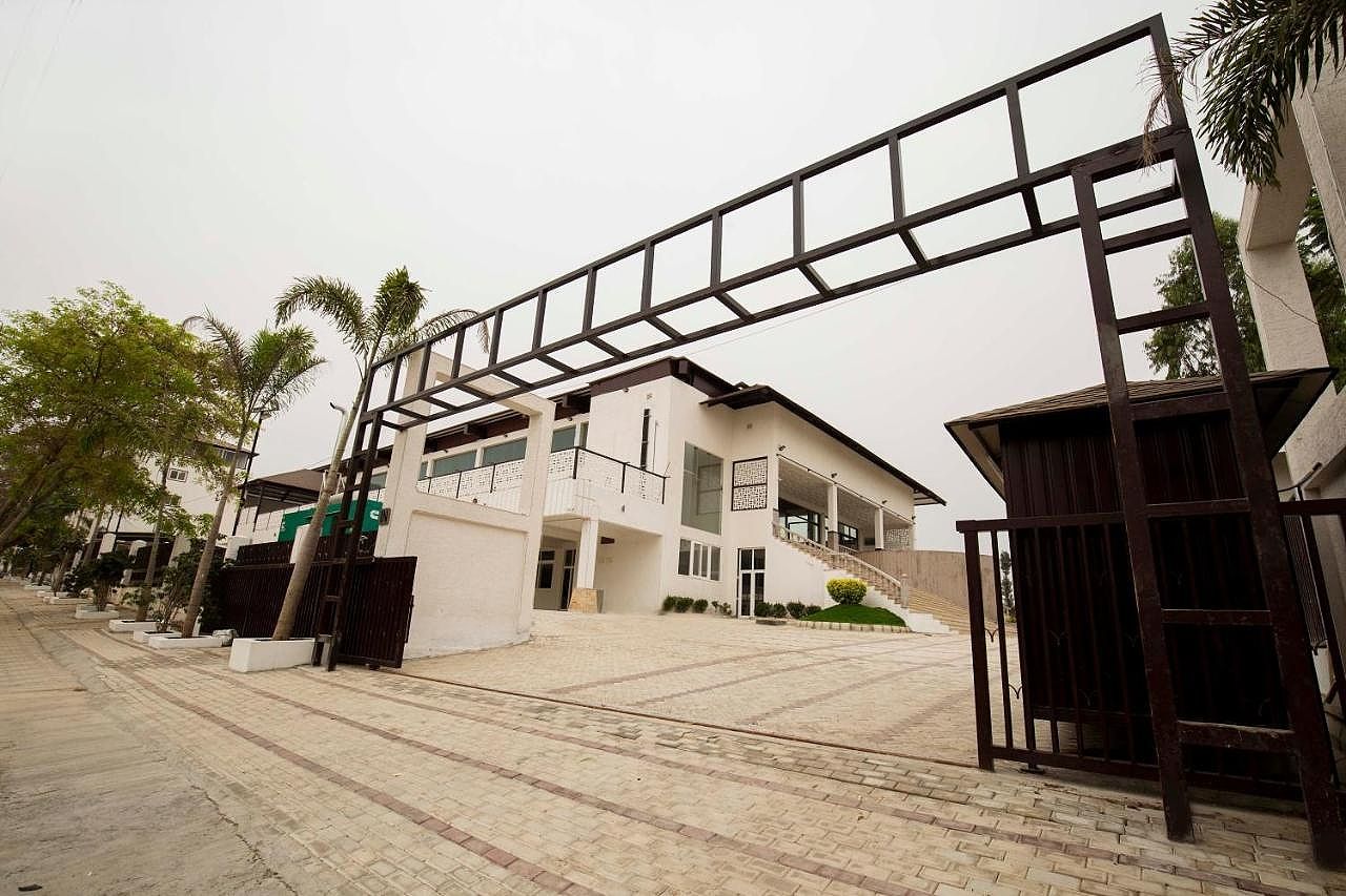 undefined Vistar Suites 10