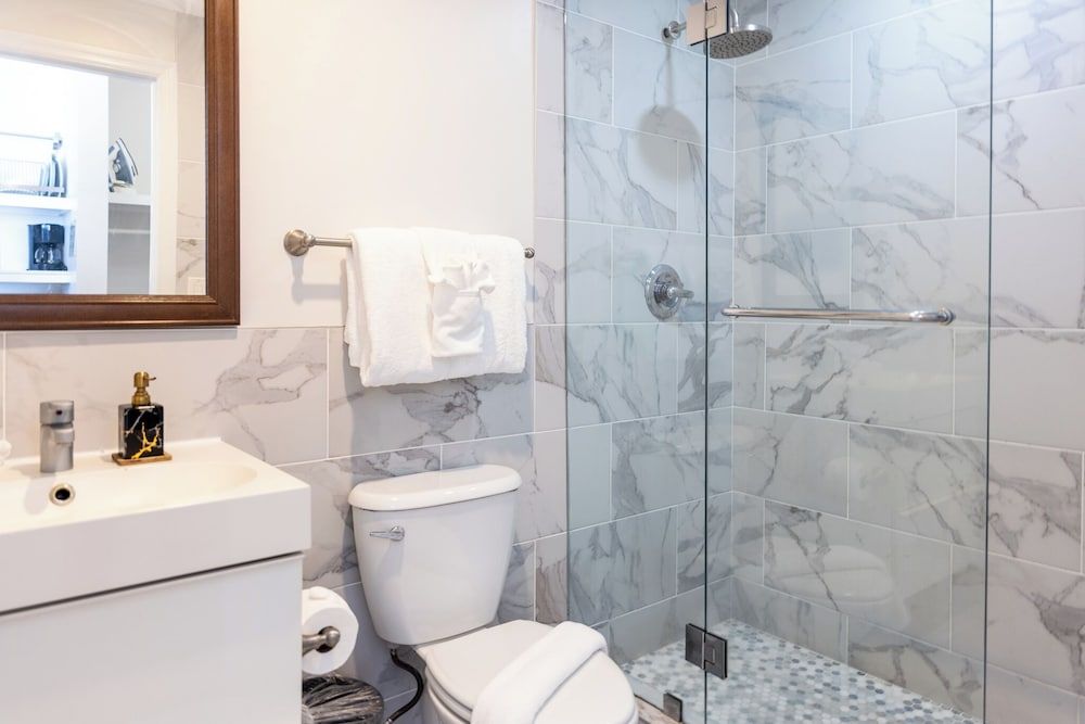 Riviere South Beach Hotel Studio, 1 Queen Bed 6